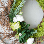 DIY 10-minute spring succulent wreath closeup
