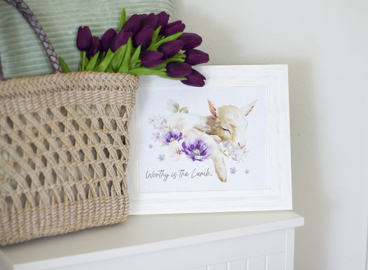 Add Spring Decor to Your Small Entryway