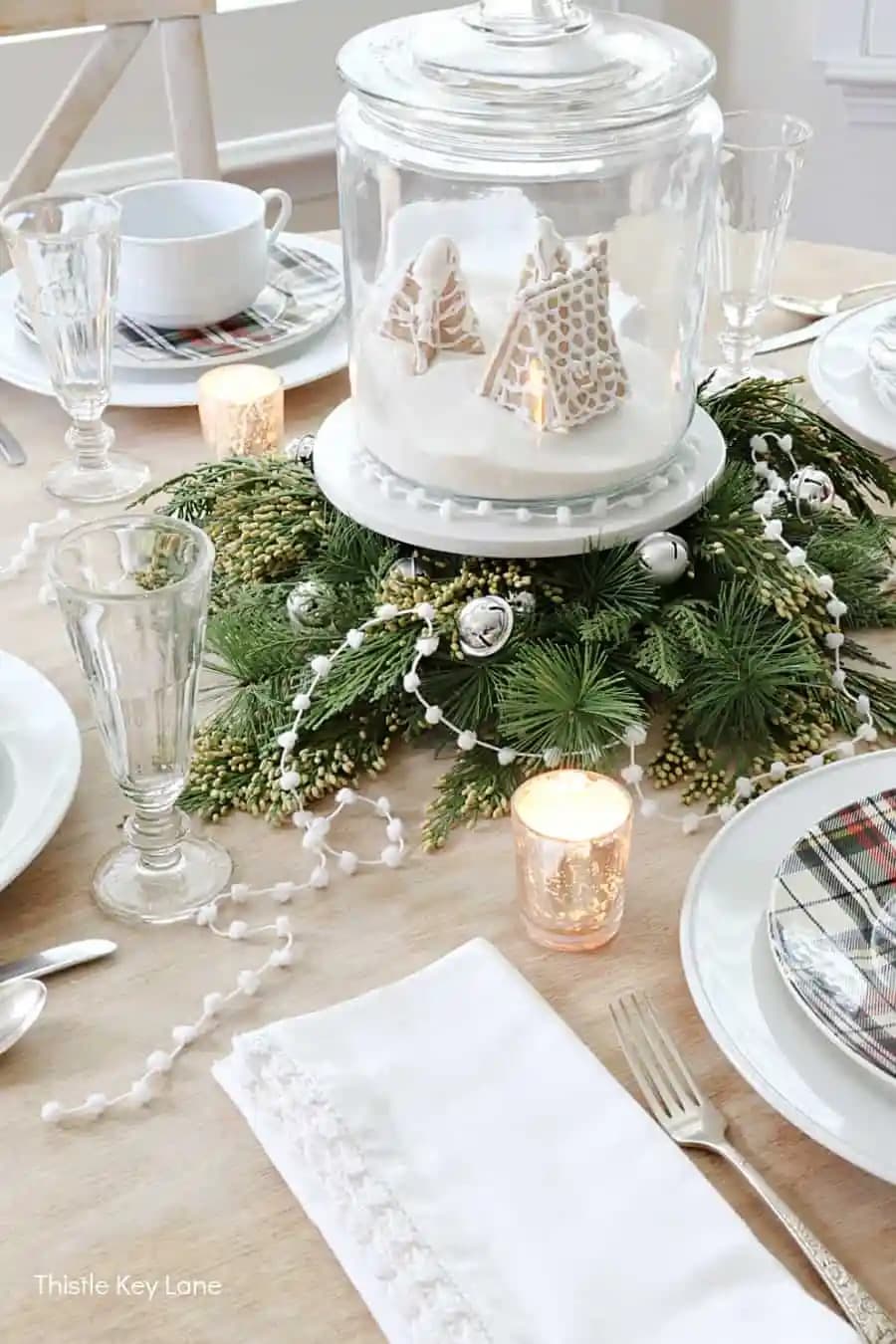 holiday brunch tablescape