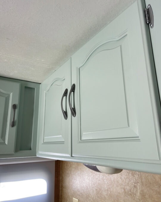 green kitchen cabinet doors